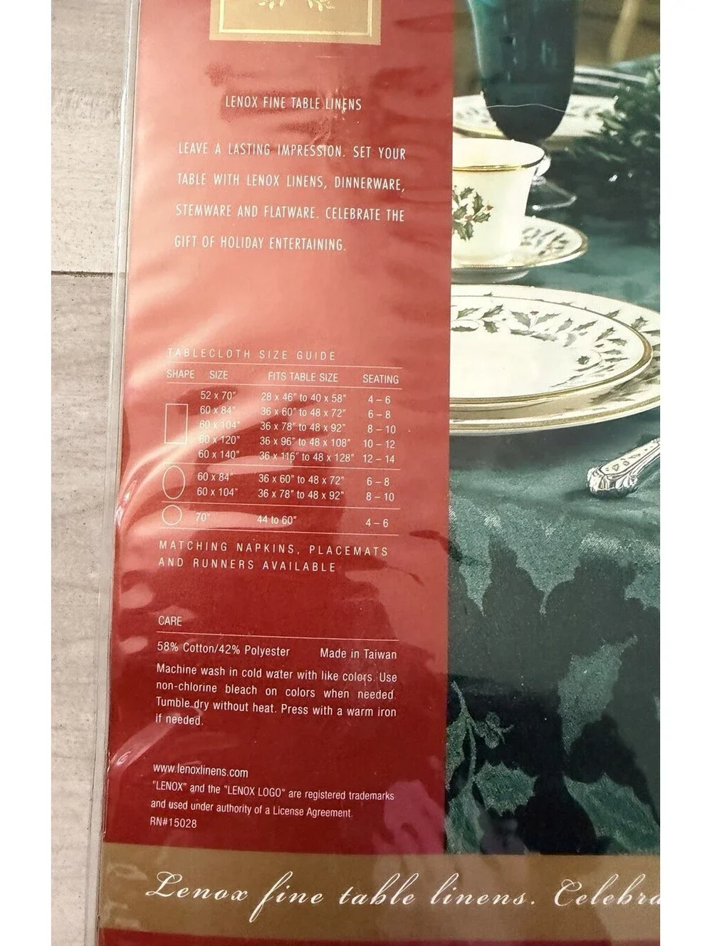 Lenox Holly Damask  Christmas Green Oblong Tablecloth 60 x 120” New In Package